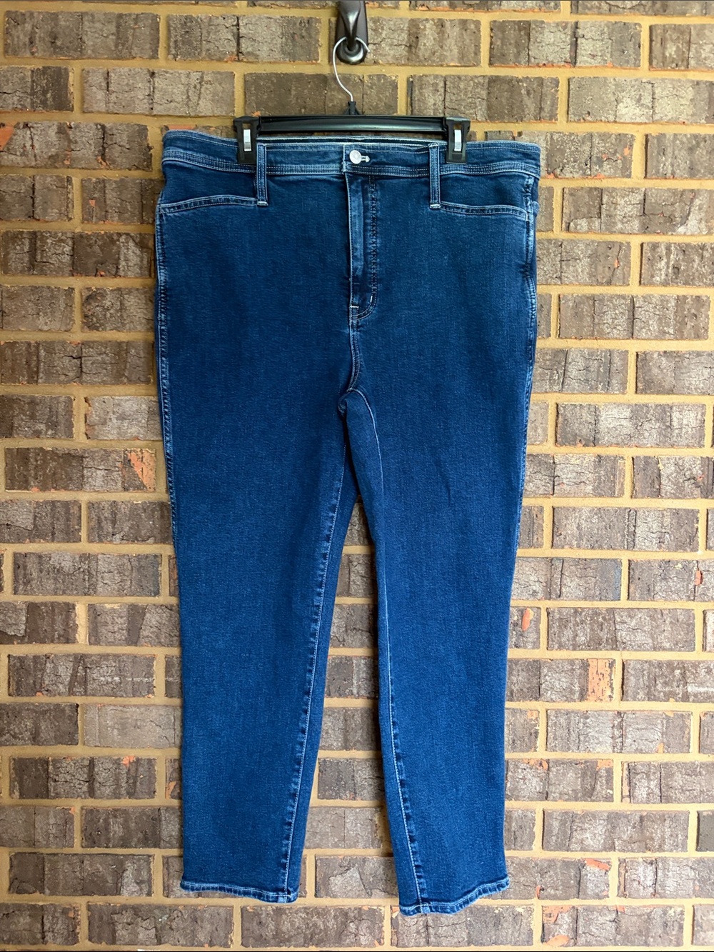 Madewell High Rise Slim Straight Jeans
